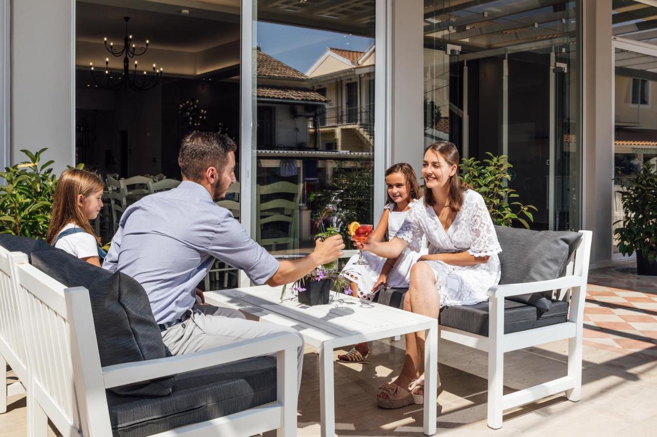 Melina Oasis Boutique Hotel Kassiopi Exteriör bild