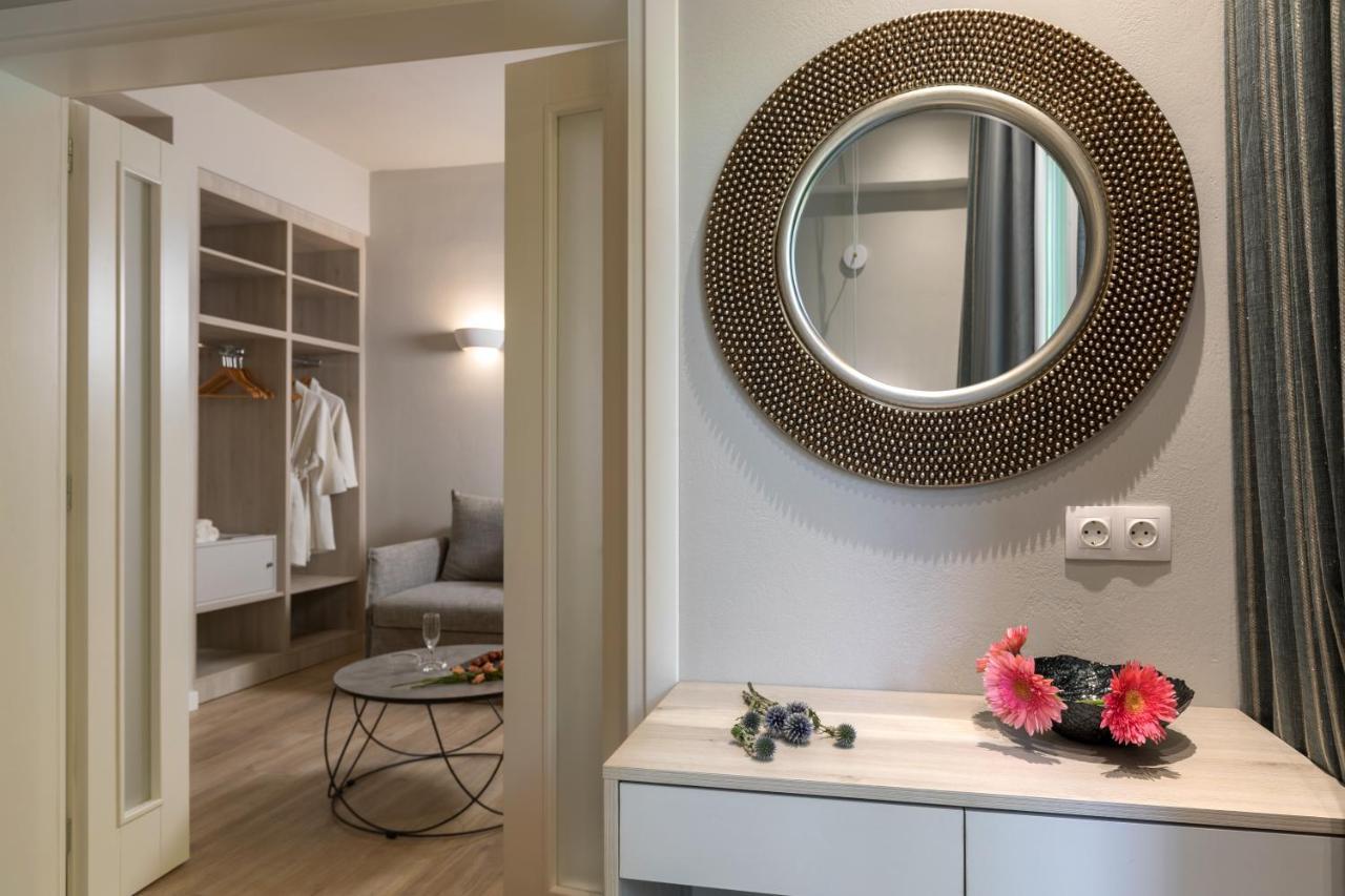 Melina Oasis Boutique Hotel Kassiopi Exteriör bild
